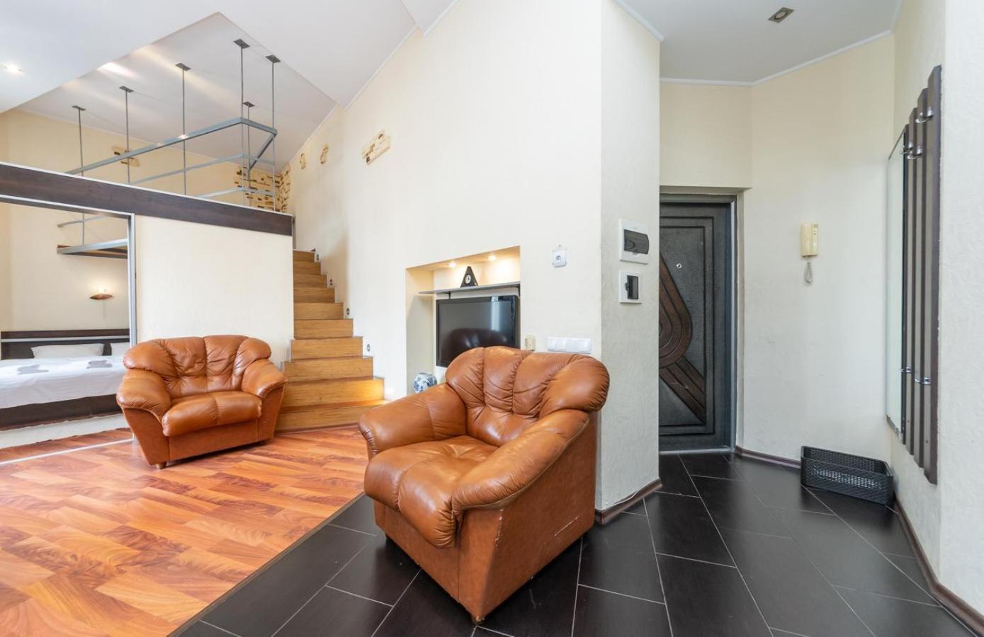 Comfortable Apartment On Mikhaylovskiy Lane Kiew Exterior foto