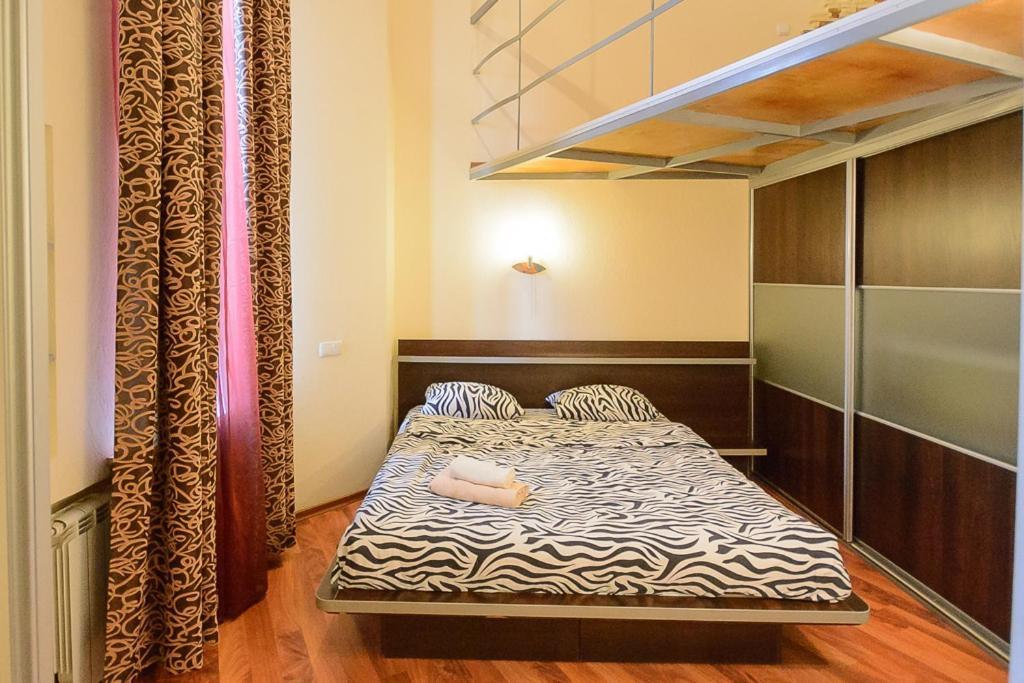 Comfortable Apartment On Mikhaylovskiy Lane Kiew Exterior foto